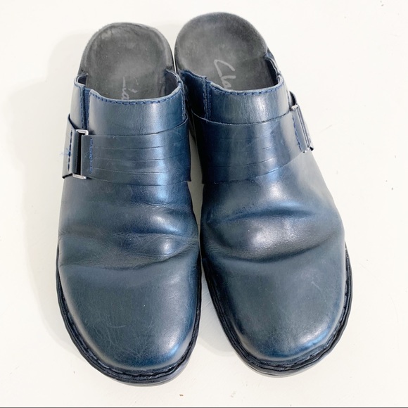 clarks clogs navy